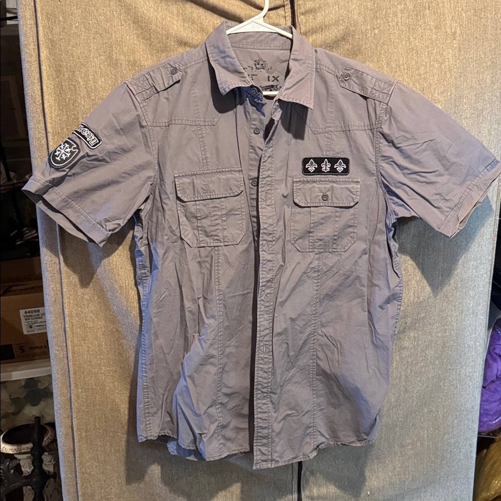 Men’s HE||X Gray Short Sleeve Button-Down Shirt – Size Large